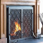 Fireplace-screen-lattice-pattern-door